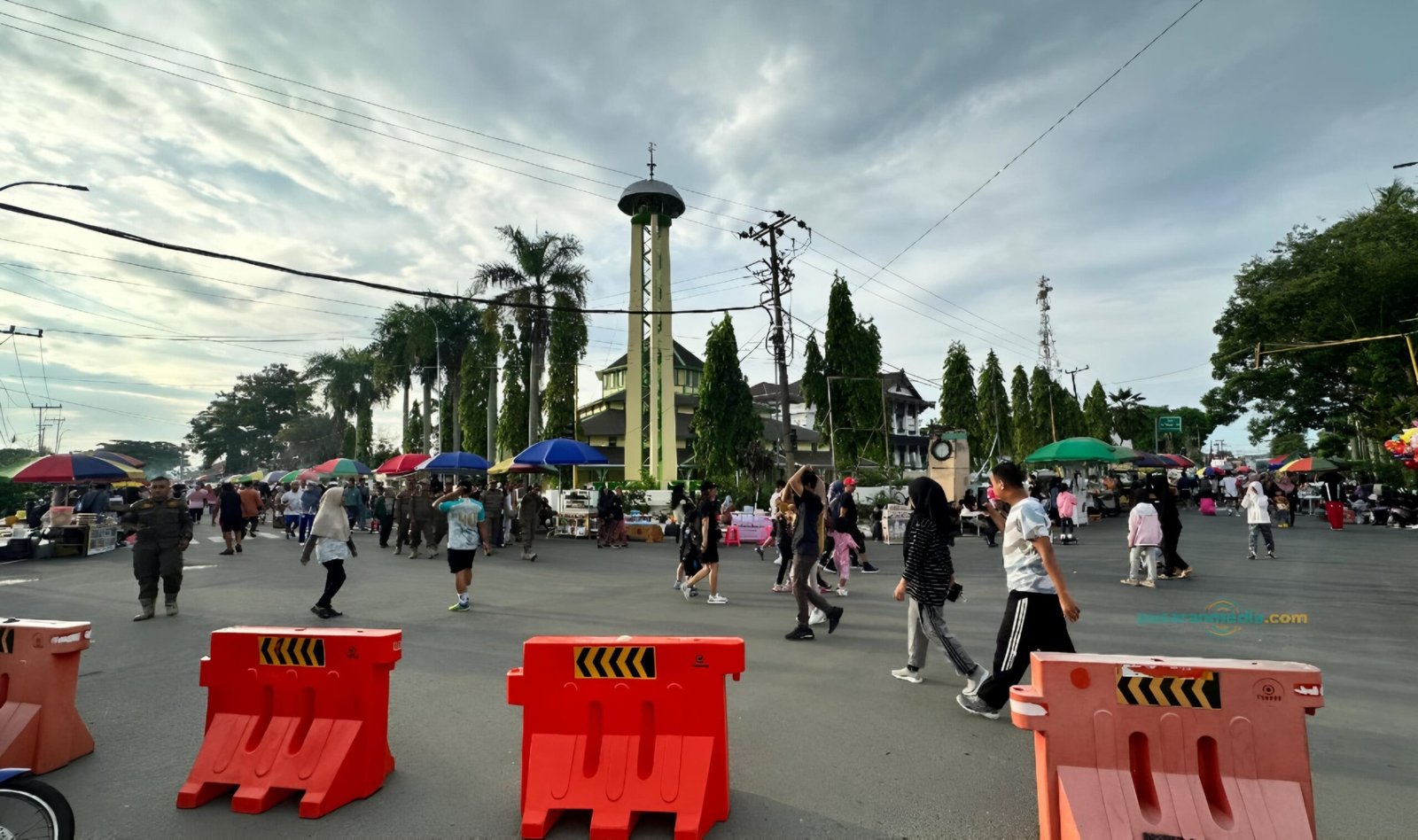 Satpol-PP Kukar Pastikan Keamanan dan Ketertiban Selama Car Free Day Berlangsung
