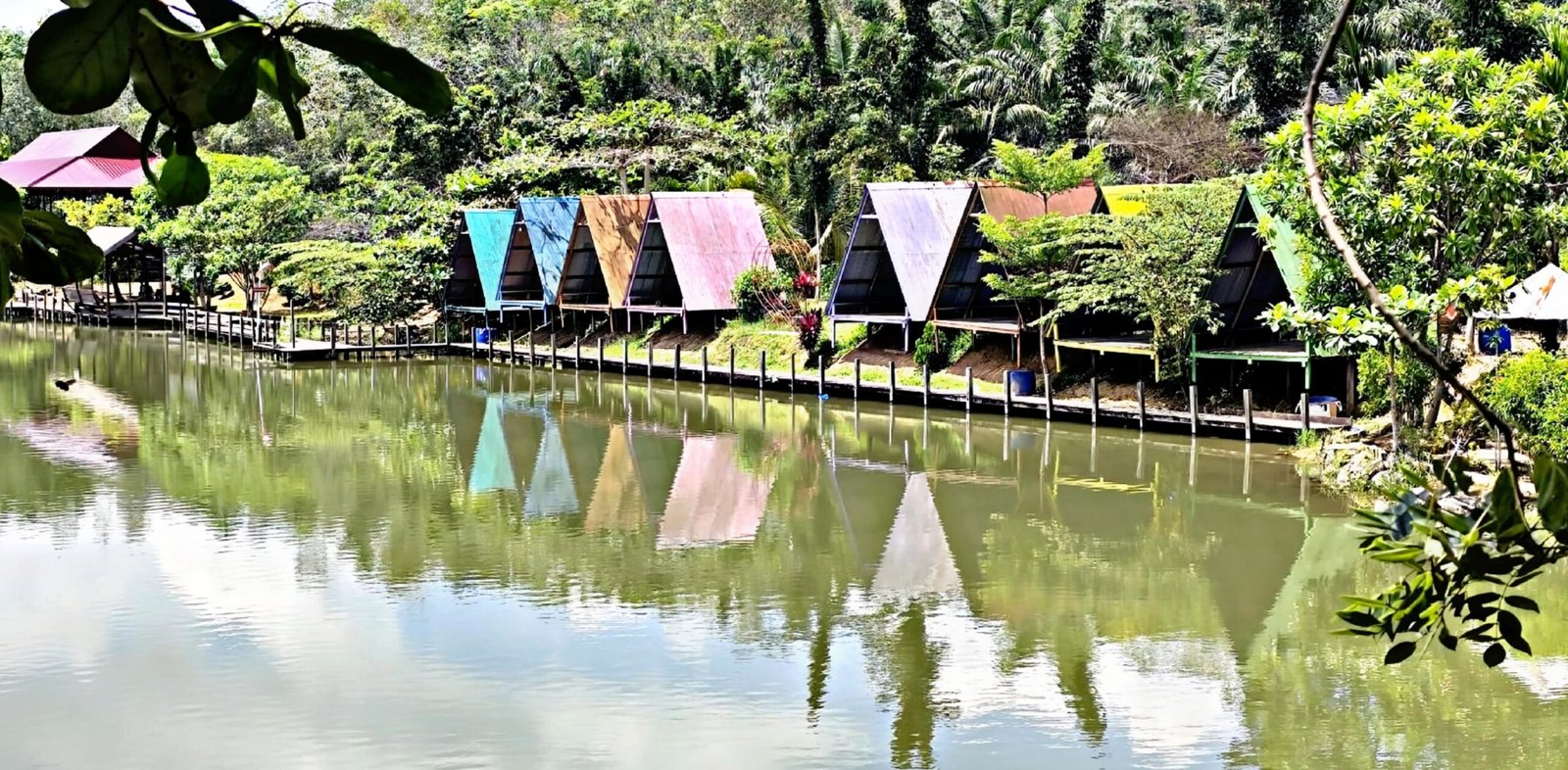 Danau Kumbara, Lubang Tambang Terbengkalai Berubah Jadi Wisata Andalan Desa Kota Bangun III