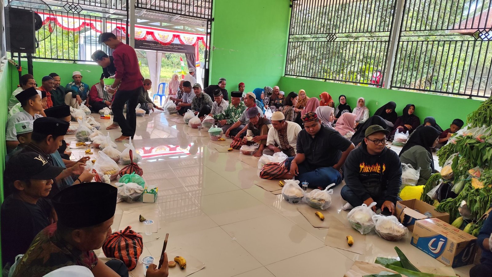 Warga Desa Loh Sumber Rawat Warisan Leluhur Lewat Tradisi Sedekah Bumi