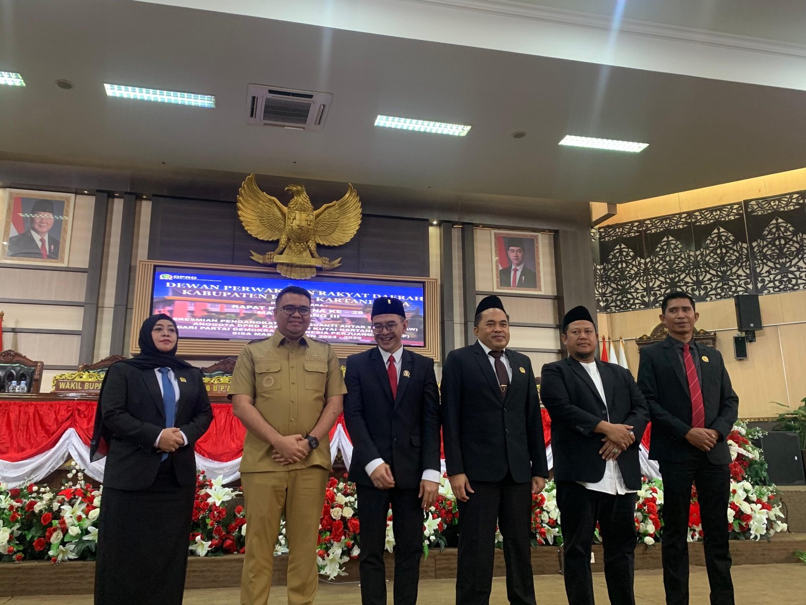 Gantikan Almarhum Junaidi, Akbar Haka Resmi Dilantik Jadi Anggota DPRD Kukar