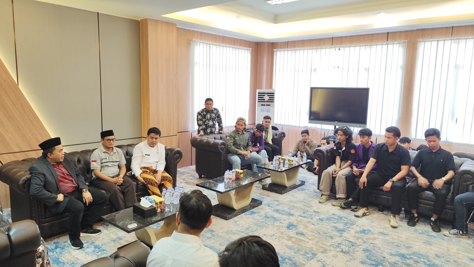 Ahmad Yani Sebut DPRD Kukar Tak Pernah Hambat Pembayaran Beasiswa Kukar Idaman