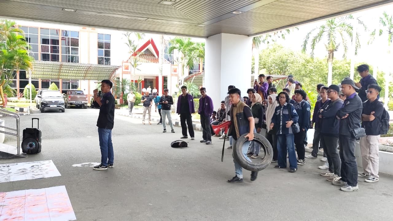 Lambatnya Pencairan Beasiswa Kukar Idaman Tahap II Picu Aksi Mahasiswa Unikarta