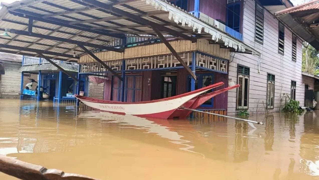 Banjir Kepung Kecamatan Tabang Usai Sungai Belayan Meluap